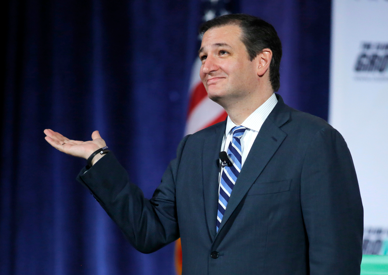 Illustration for article titled Ted Cruz Doesn't Know What to Do With His Arms